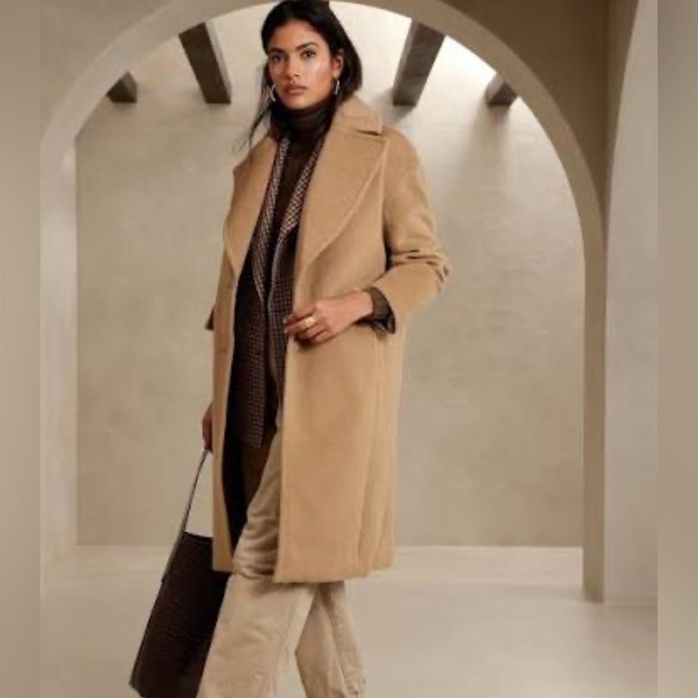 Banana Republic Camel Coat